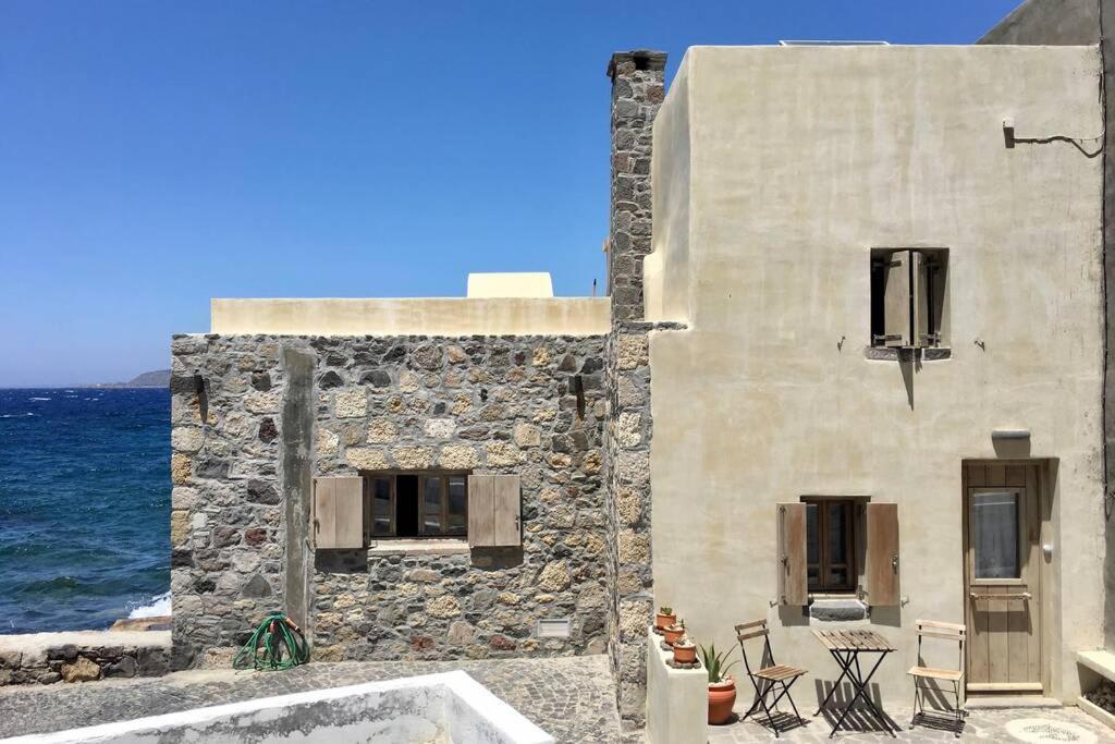 Villa Poseidon House à Mandrákion Extérieur photo